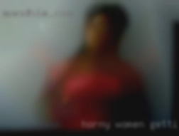 horny women getting a good fucking