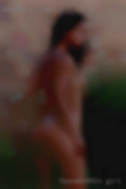 Tbone80842o girl looking for threesome